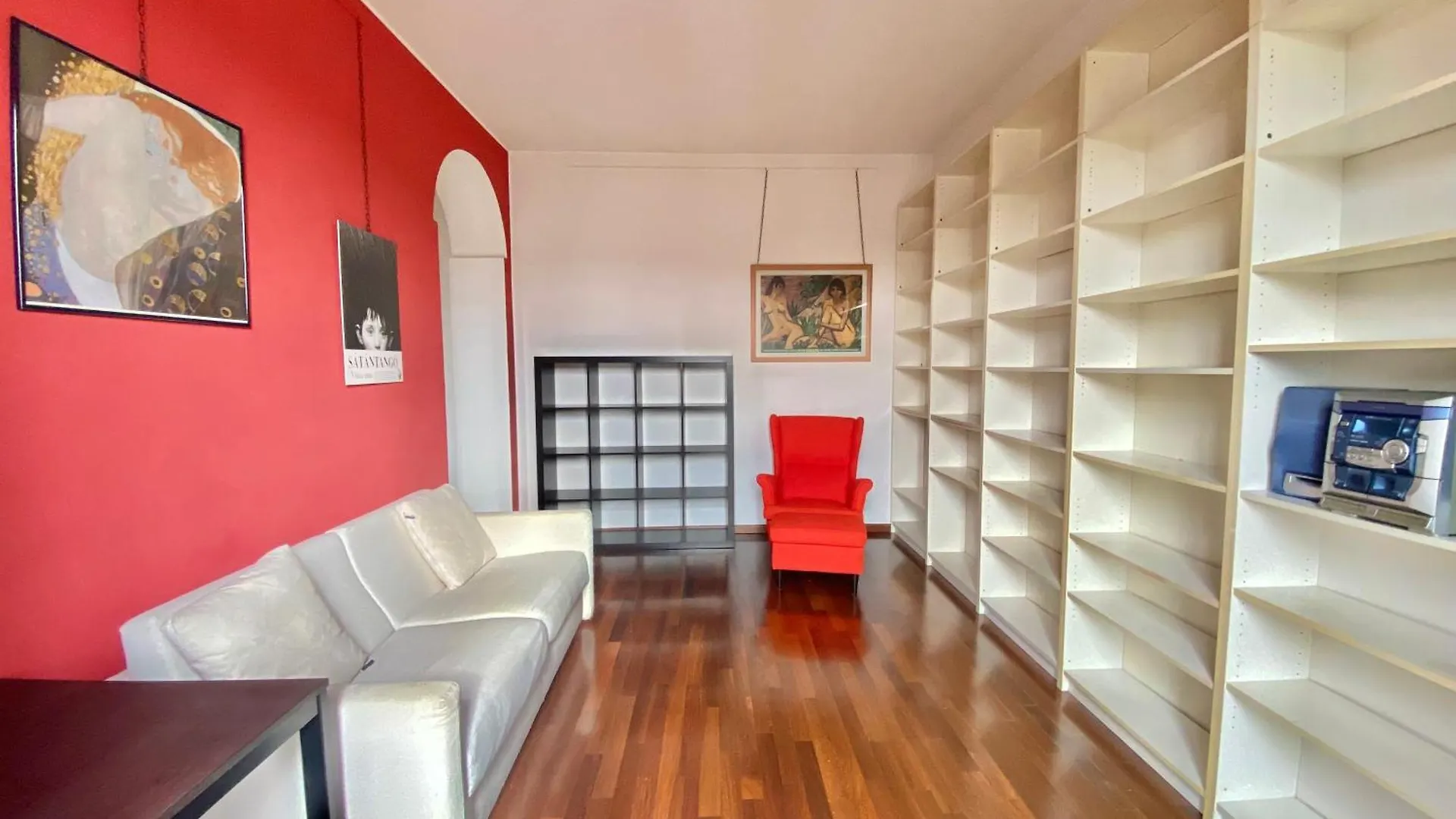 Chavez Home Mediolan